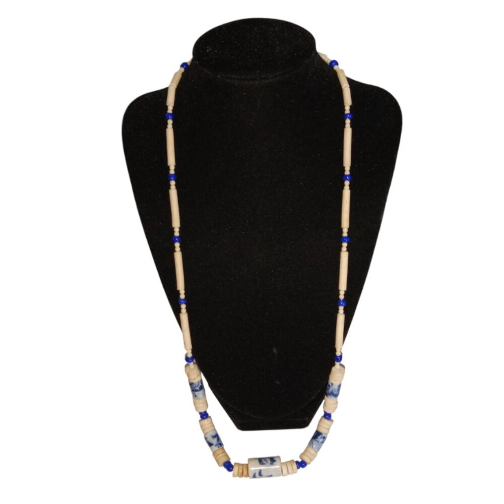 Ladies Vintage Necklace